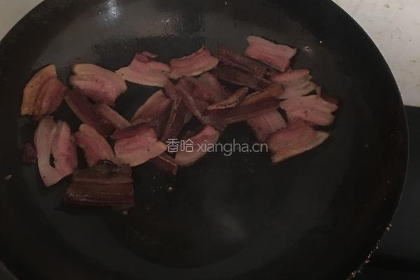 榨广椒炒熏肉的做法图解6