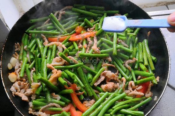 豆角炒肉的做法图解8