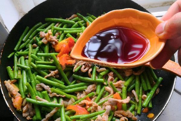 豆角炒肉的做法图解9