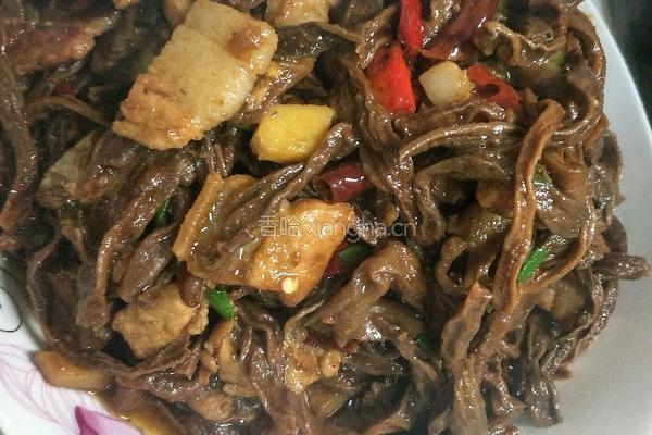 五花肉炒干豆角的做法图解11