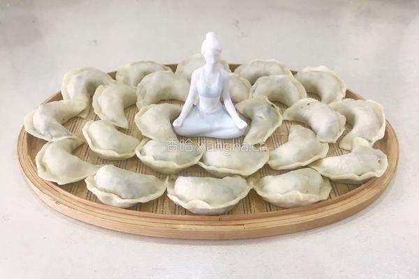 荠菜素饺子的做法图解11