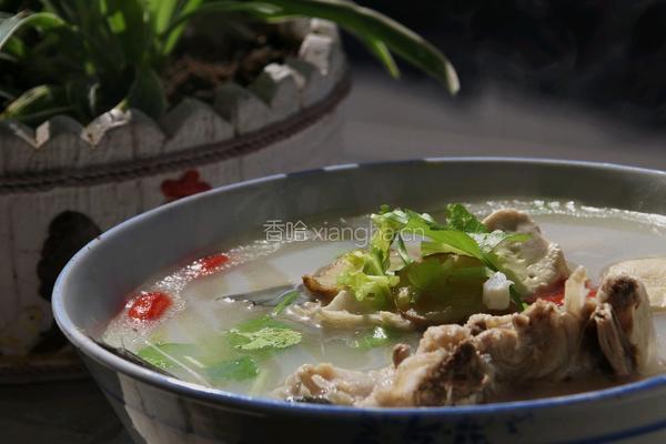 奶香鱼头汤的做法图解1