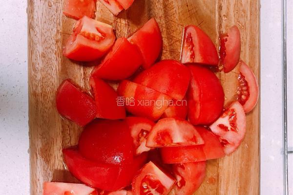 番茄牛腩炖粉条的做法图解2