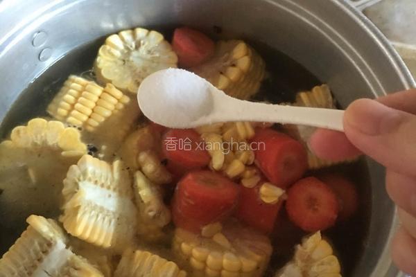 玉米排骨汤的做法图解13