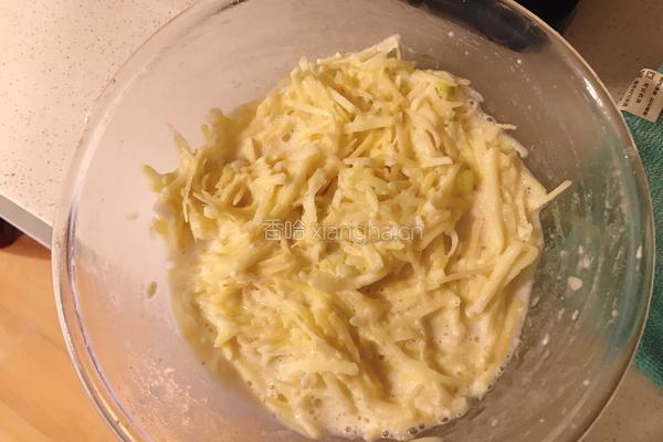 土豆丝鸡蛋饼的做法图解3