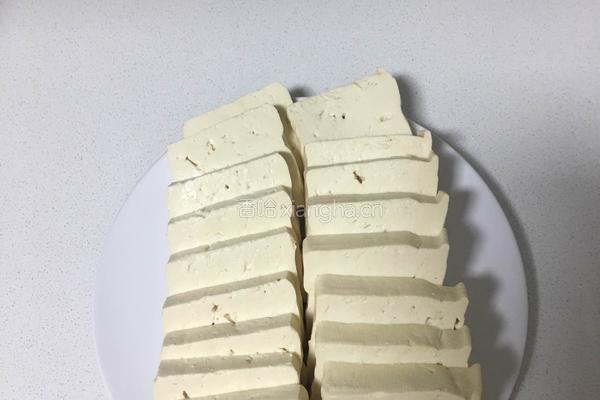 香炸豆腐的做法图解1