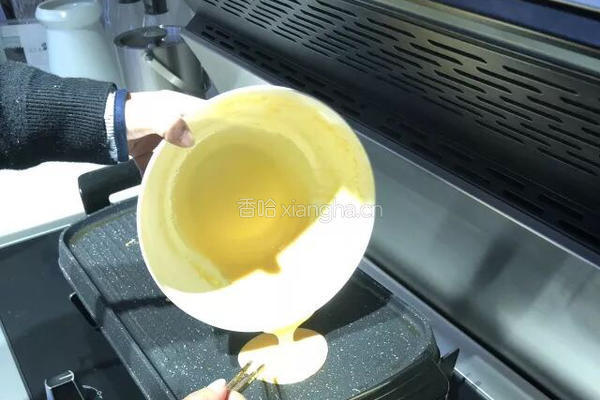 苹果鸡蛋饼，营养又健康的做法图解3
