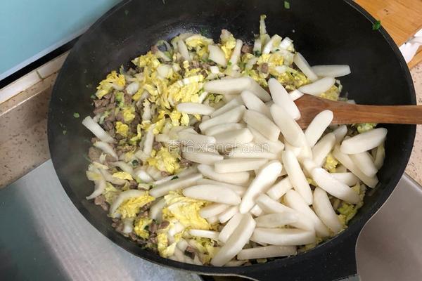 牛肉炒年糕的做法图解7