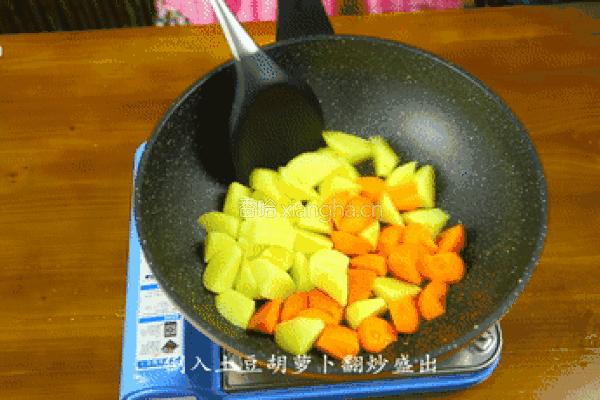 韩式牛肉末炒土豆的做法图解5