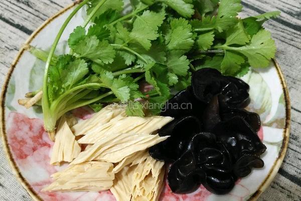 羊肉粉丝汤的做法图解3