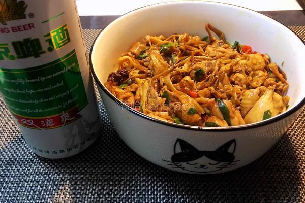 黄花菜啤酒鸡的做法图解7