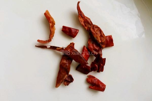胡萝卜青蒜烧羊排的做法图解3