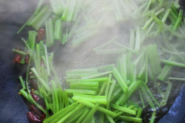 芹菜豆腐皮的做法图解6