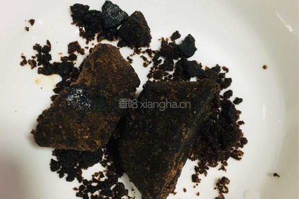 苹果 梨红枣枸杞黑糖姜茶的做法图解7