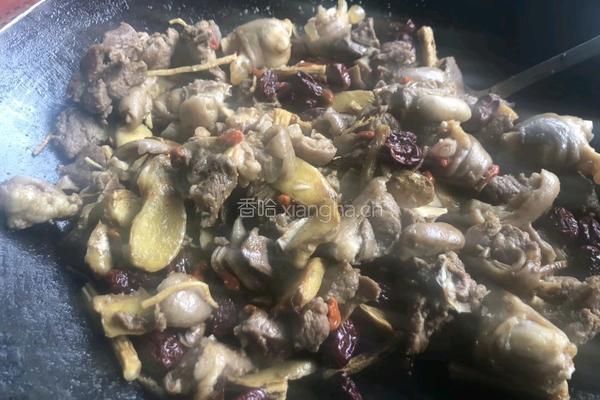 黑山羊肉煮客家黄酒的做法图解4