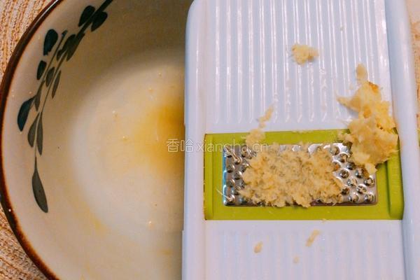 玫瑰姜撞奶的做法图解2