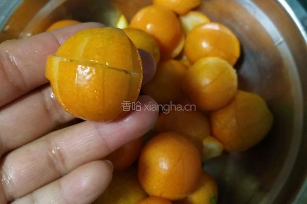冰糖金桔的做法图解2