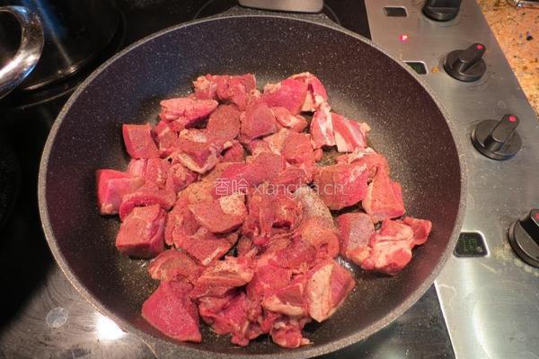 瑜膳房独家秘制红烧鹿肉的做法图解3
