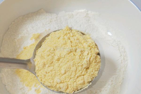 宝宝辅食混合面发糕的做法图解2