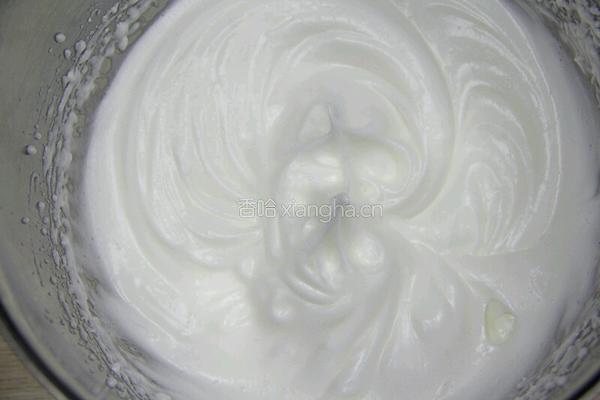酸奶戚风蛋糕的做法图解5
