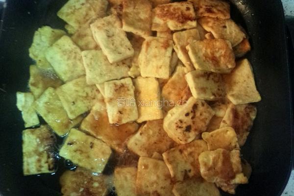 香煎豆腐的做法图解4