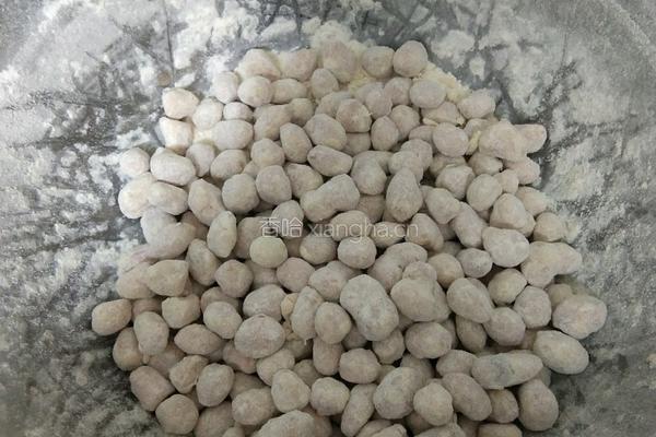 油炸香酥花生米的做法图解4