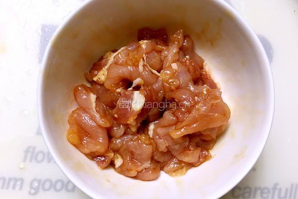 辣椒炒肉的做法图解4
