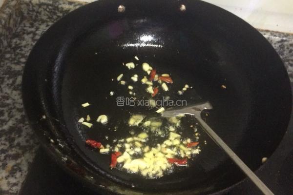 芹菜炒豆干的做法图解2