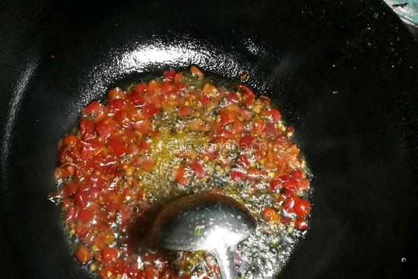 老豆腐蒸咸草鱼的做法图解5