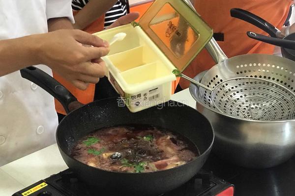 梅子香妃骨的做法图解6