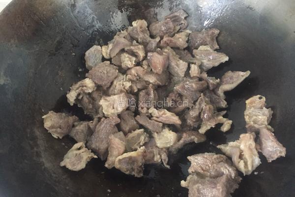 牛肉炖土豆的做法图解7