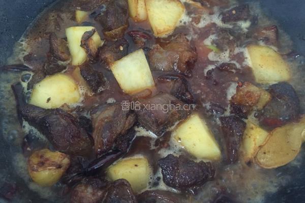 牛肉炖土豆的做法图解12