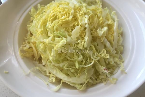 凉拌白菜的做法图解2