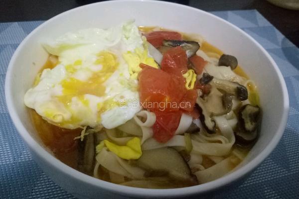 香菇番茄鸡蛋面的做法图解9