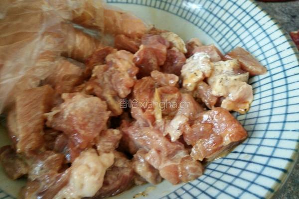 豌豆牛肉粒的做法图解4