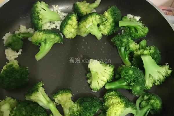 蒜蓉西蓝花的做法图解7