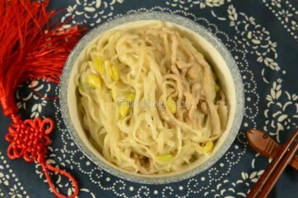 豆芽面条的做法图解4