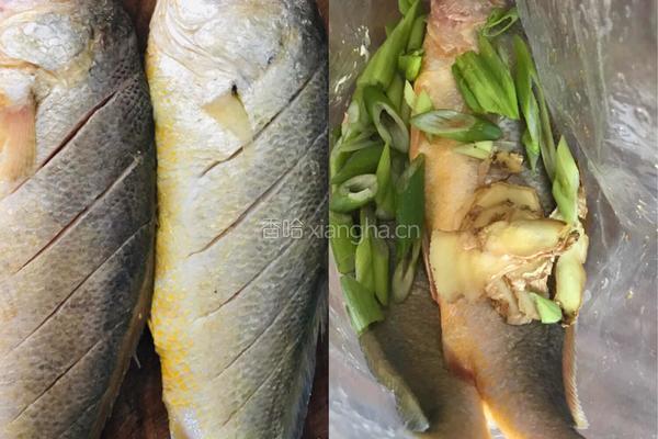 茄汁黄鱼焖豆腐的做法图解1