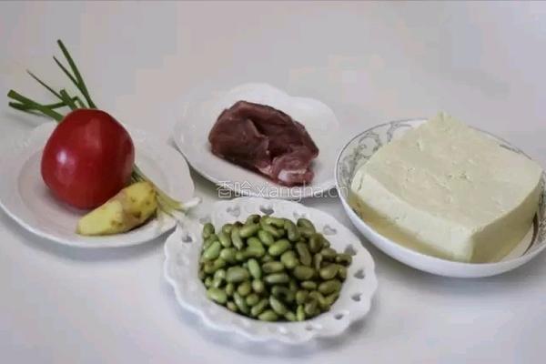 三丁豆腐汤的做法图解1