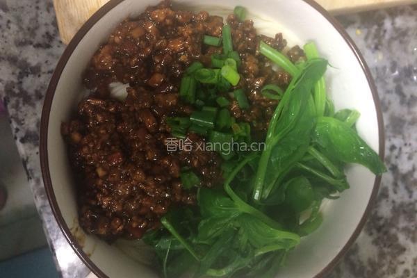 家庭版炸酱面