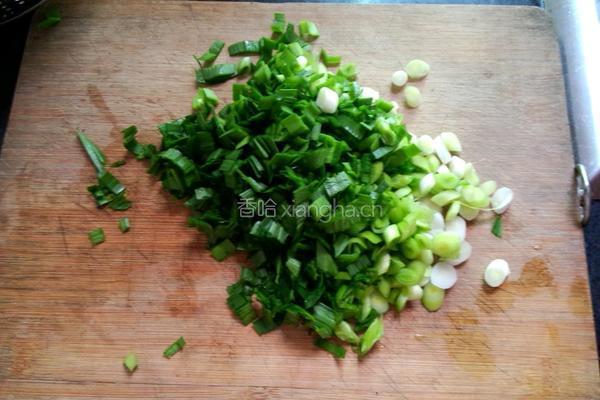 青蒜炒海蛎子的做法图解3