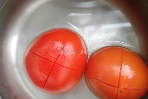茄汁焖油豆腐的做法图解2