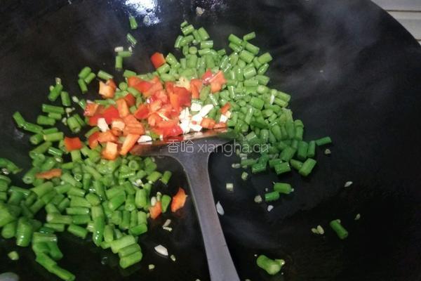 肉末酸菜炒豆角的做法图解7