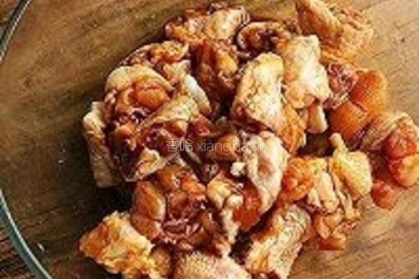 香辣鸡肉块的做法图解2