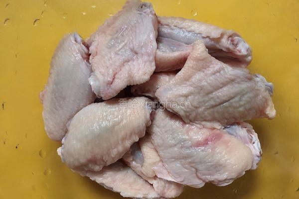 香酥鸡翅的做法图解1