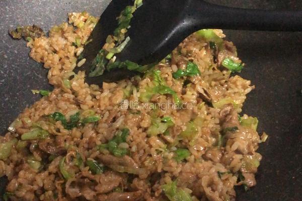 肥牛炒饭的做法图解5