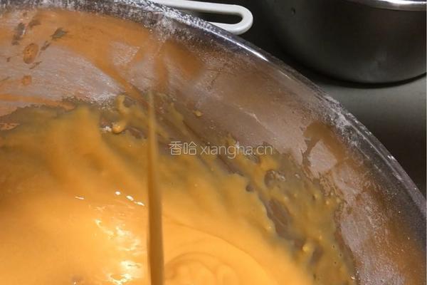 戚风蛋糕的做法图解3