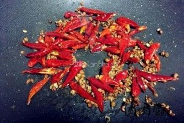 万能红油制作方法的做法图解1