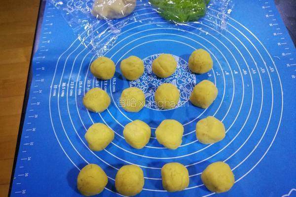 芝麻绿豆酥的做法图解5