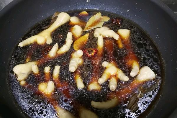 酱香鸡爪的做法图解5